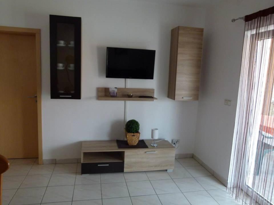 Apartmani Ivanic Vir Exterior foto